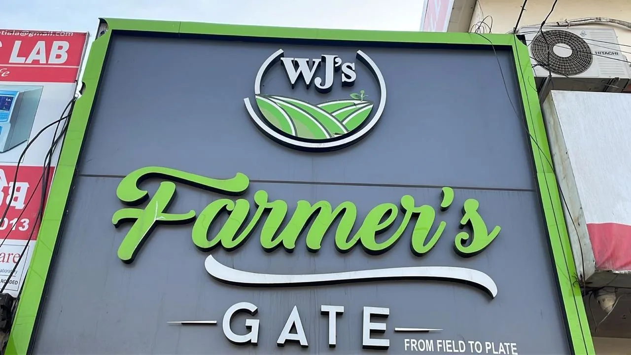 Illuminated Signage by Sonu Arts